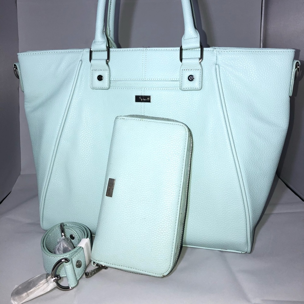 Jewell brand Diamond district purse**RARE COLOR!!